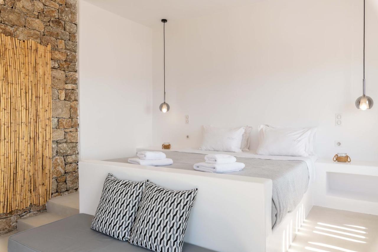 Trinity Mykonos - Beachfront Villa Platys Gialos  Esterno foto